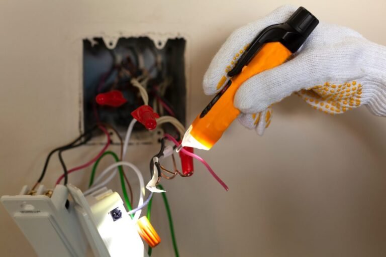 Hiring an Electrician for Electrical Troubleshooting
